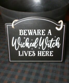 21021 - Wicked Witch Sign