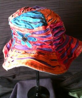 31010 - Quirky Sun Hat