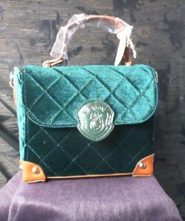 61016 - HP - Green Slitherin Purse