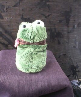 66062 - Keychain - Frog Plush