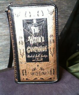 66077 - Witch Companion Wallet