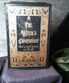 66078 - Witches Companion Book Purse