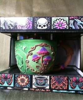82006 - Magical Teacups