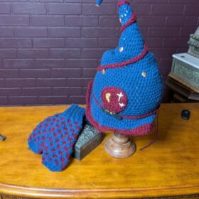 90101 - Laurie Loops - sisterhood witch-n mitt set