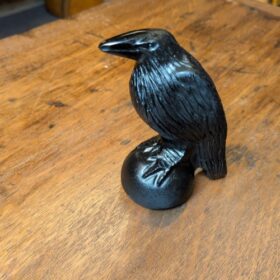 90406 - IvyCat - obsidian crow large