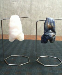 90424 - IvyCat - Hanging Bats