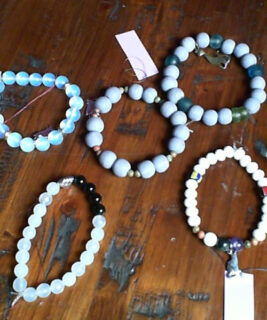 91001 - Majestic Paws - Assorted Bracelets