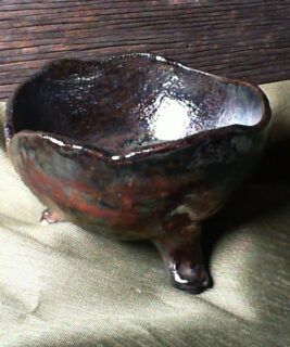91903 - Diana Rochon - Small Raku Pot
