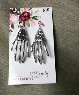 90528 - Cre8ed by Candy - Skeleton Hands