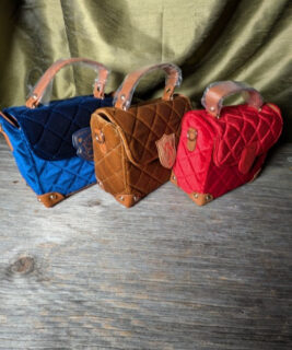 61047 - HP - House Purses