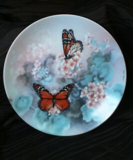 91608 - Auntie Ann - Butterfly Plate