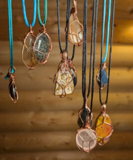 90673 - Gumball Goods - Gemstone Necklaces - Small