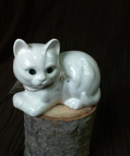 92206 - WPG Vintage - White Cat