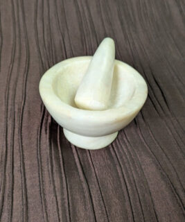 92420 - Boho upcycles - White Marble Mortar n Pestle