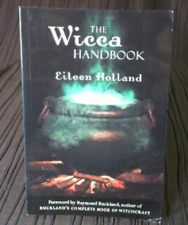 90688 - Gumball Goods - Wicca Handbook
