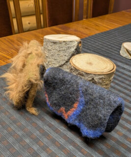 91708 - Rene Bruneau Felting - Felted Hand bag