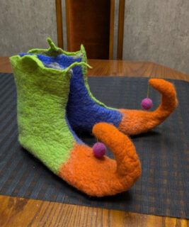 91709 - Rene Bruneau Felting - Jesters Socks (pair)