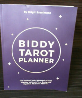 92452 - Boho upcycles - Biddy Tarot Planner