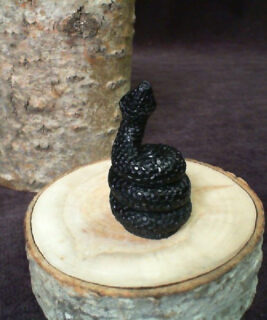 66138 - Black Snake Insence Stick Holder