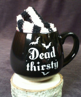 66142 - Dead Thirsty Mug