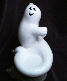 92232 - WPG Vintage - 90s Ghost Candle Holder