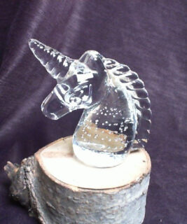 92238 - WPG Vintage - Glass Unicorn