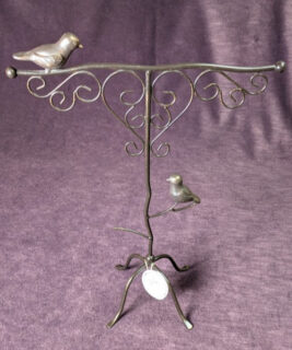 92489 - Boho upcycles - Bird Jewelry Tree