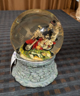92248 - WPG Vintage - Gothic Skeleton Shaker Small