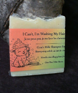 93023 - Ducked Up Farm  - Washing my hair Goats Milk Shampoo Bar