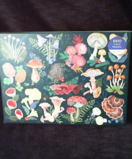 68033 - World of Mushrooms Puzzle